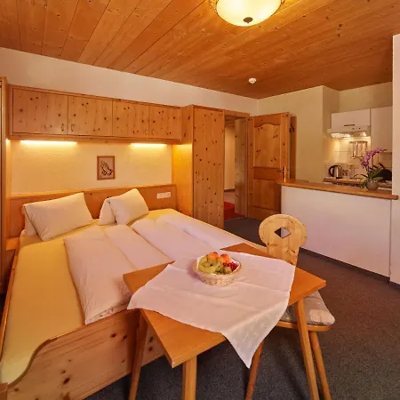 Haus Erbhof ゲストハウス