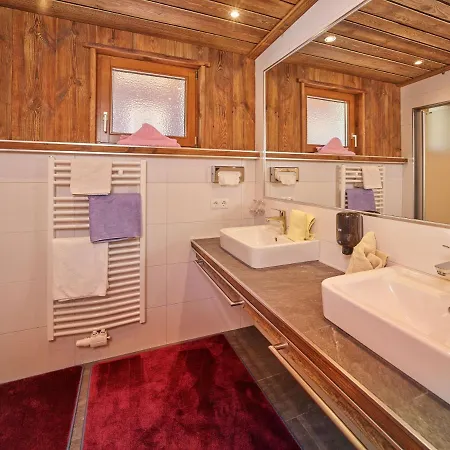 Affittacamere Haus Erbhof Sölden
