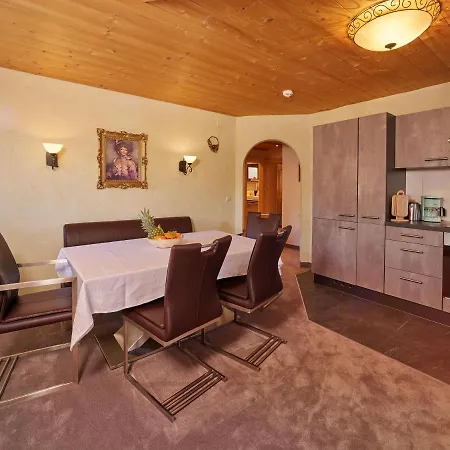 Affittacamere Haus Erbhof Sölden