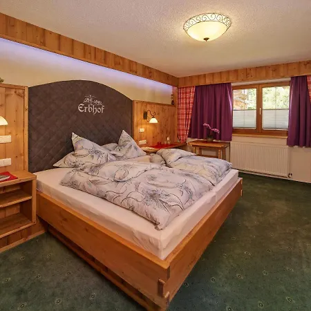 Haus Erbhof Гостьовий будинок 3*